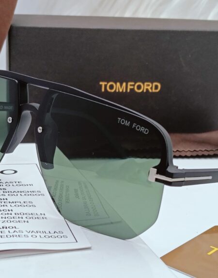 Tom Ford Hugo-02 FT 1003 51B